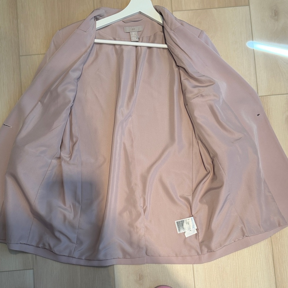 H&M Light Blush Pink Single-Button Blazer - Picture 3 of 5